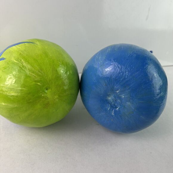 Vintage Pair of 2 Handpainted Gourds Fish Design - Picture 3 of 3